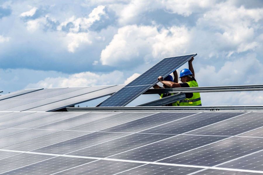 Fotovoltaico, 12 produttori europei contro l’iperammortamento del Governo Meloni