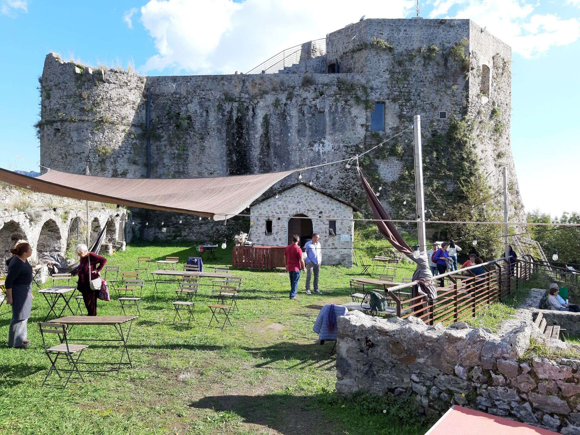 La civiltà del castagno nella Toscana settentrionale: un intreccio fra clima e storia che merita maggiore attenzione