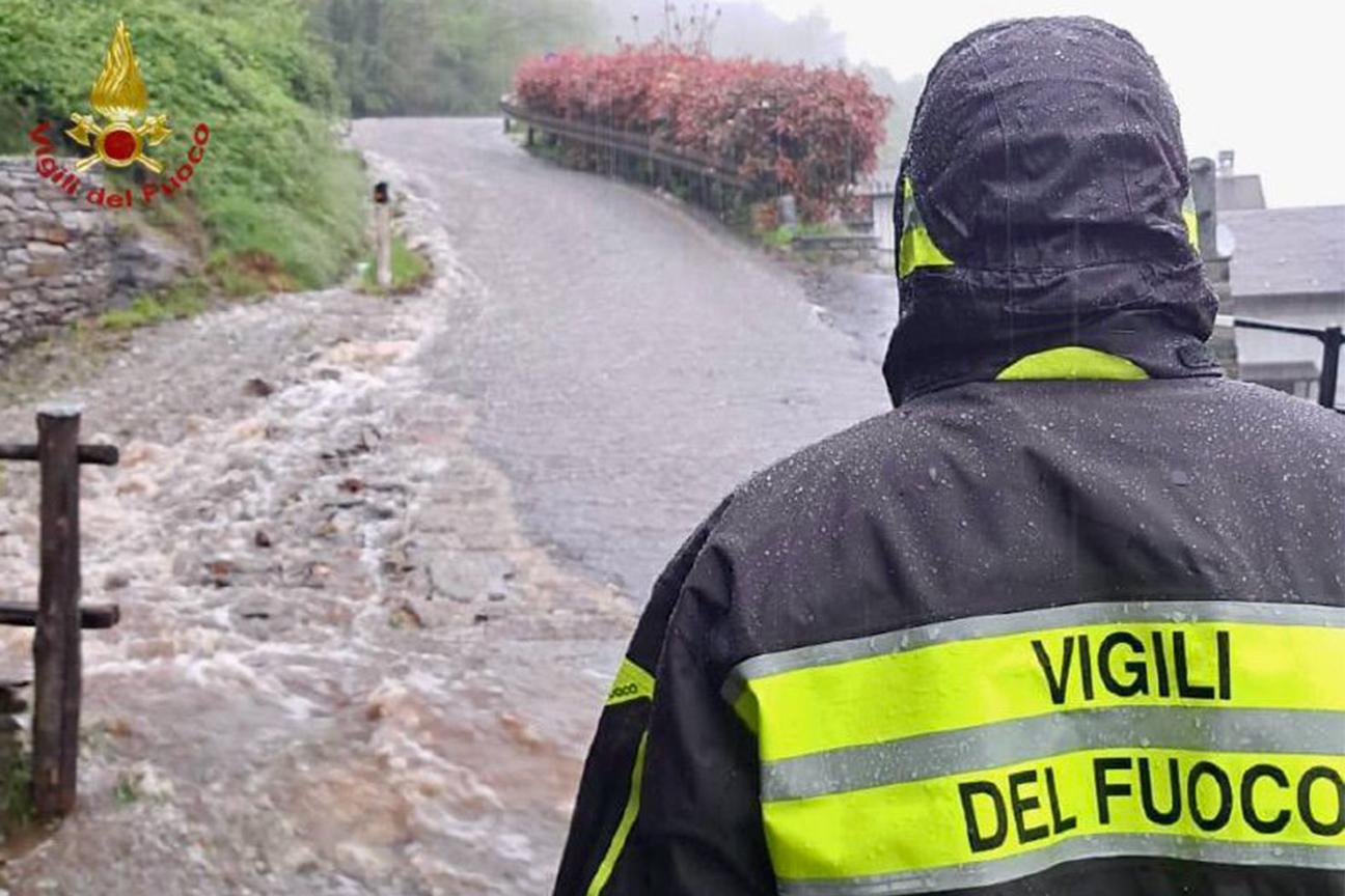 Fiumi esondati, allerta su Po, Dora e Sesia: è allerta rossa in Piemonte