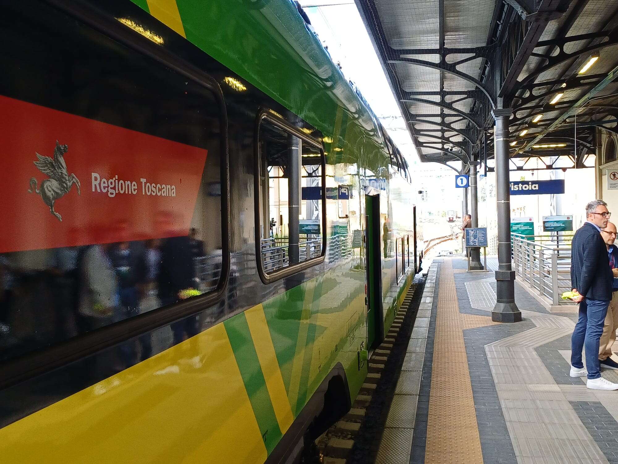 Raddoppio della ferrovia tra Pistoia e Montecatini: oggi la corsa inaugurale, da lunedì è operativo