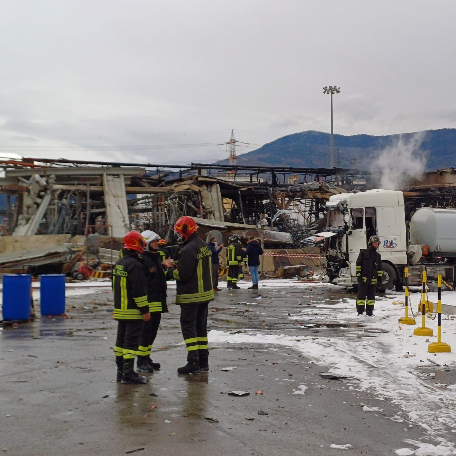 Strage di Calenzano, 4 avvisi di garanzia a dirigenti Eni per reati ambientali