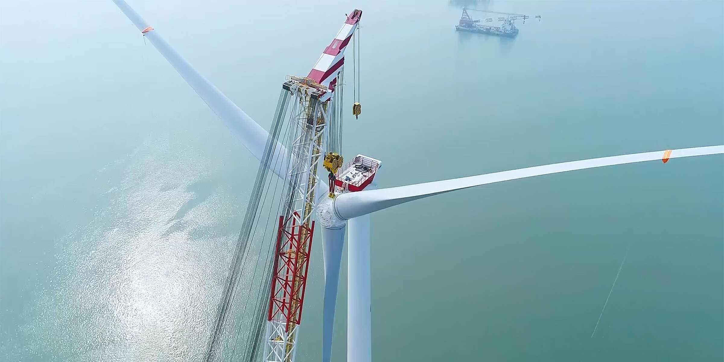 Sin e porti hub per l'eolico offshore: a che punto stiamo con le bonifiche delle aree interessate?