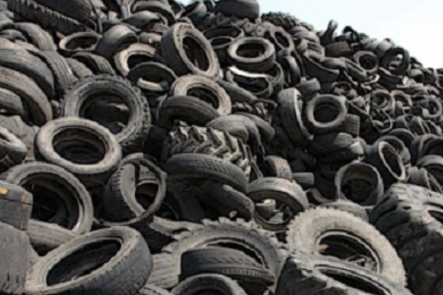 Pneumatici fuori uso, un settore da gestire ripensando la responsabilità dei produttori