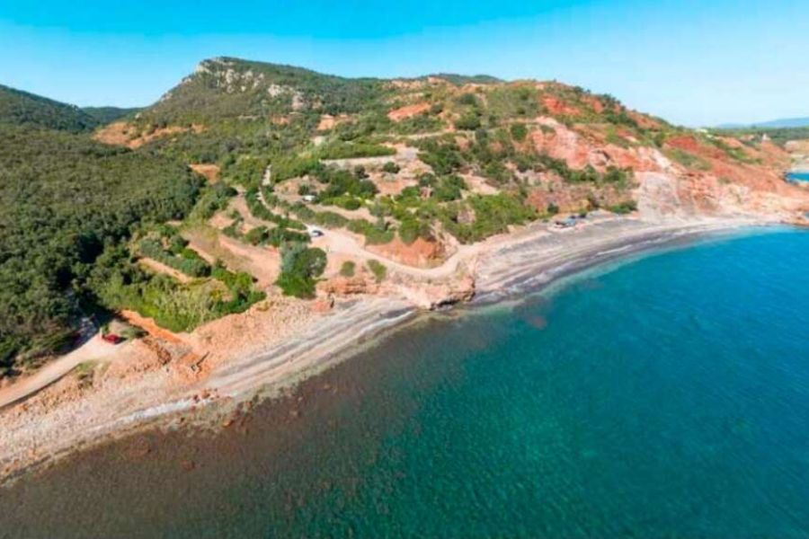 Elba, spiagge del Comune di Rio verso la “privatizzazione”? Legambiente dice no