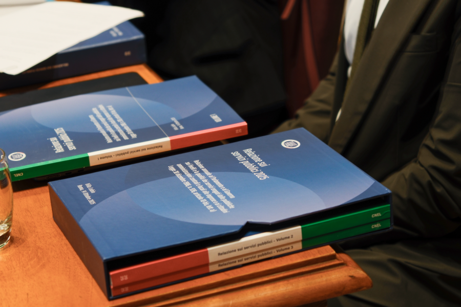 Male le emissioni dei trasporti, fermi sugli obiettivi dell’Agenda 2030: l’Italia nella fotografia del Cnel